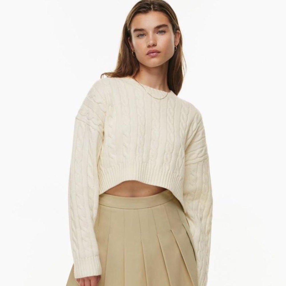 Aritzia Sunday Best Cropped Cable Knit Sweater Oversized Could fit XS to S